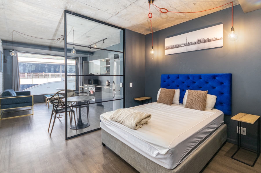 1 Bedroom Property for Sale in Woodstock Western Cape